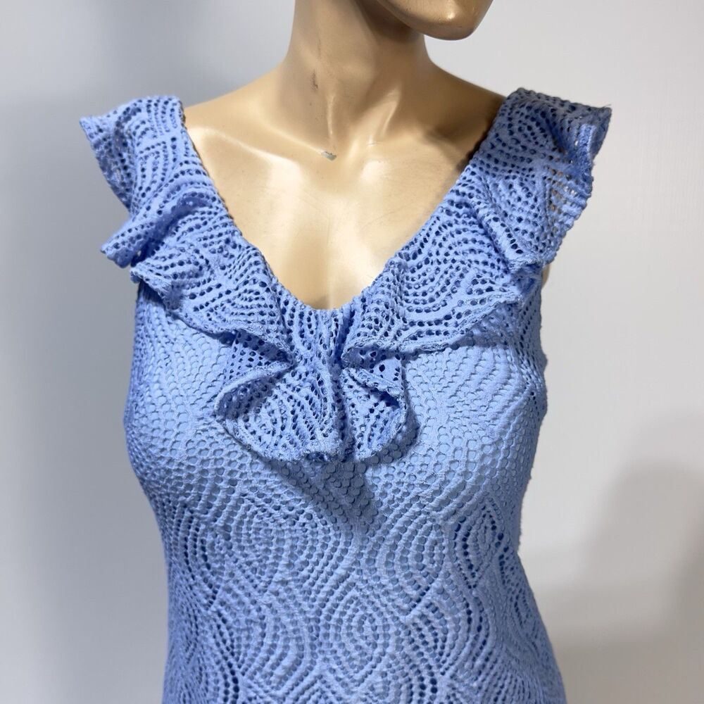 Lilly Pulitzer Alessa Blue Peri Flowing Leaf Lace Ruffled Top Size S Small - Picture 2 of 8
